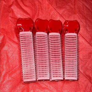 NWOB Sexy Hair 4pc Volumizing hair root roller clips